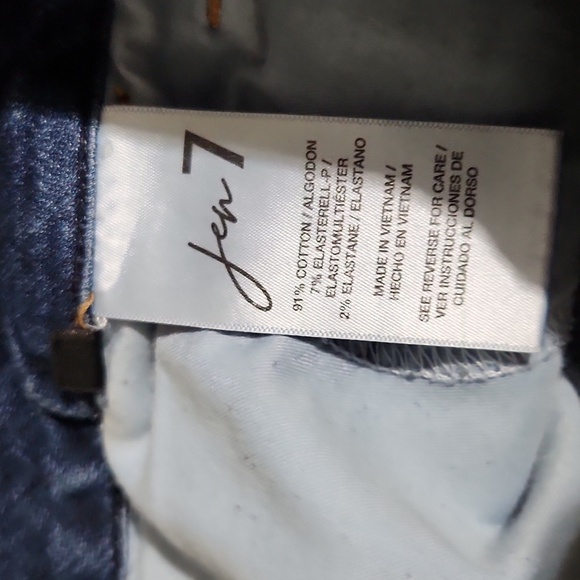 Jen 7 shorts Womens size 18 Denim Distressed Jean holes - Picture 11 of 13